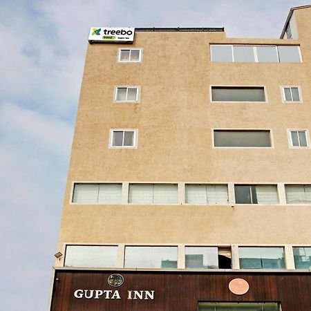 Treebo Trend Gupta Inn Váránaszi Kültér fotó